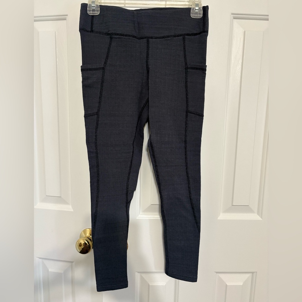 Pact Organic Cotton High-Waisted 3/4 Leggings with Pockets